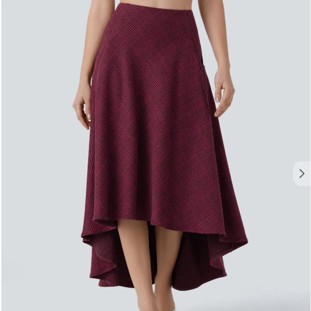 Medium Houndstooth Plaid Hi Lo skirt Halara new with tags in bag
